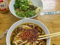-矮子粉店1985·长沙米粉(湘春路店)