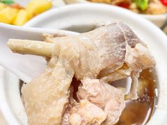 -老乡鸡(上海白玉兰广场店)