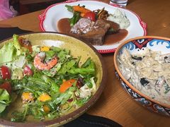 三文鱼色拉-Alimentari Grande(东湖路店)