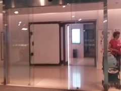 -虹桥天地-停车场