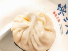 -馋三尺蟹粉小笼(人民广场店)