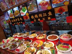 -闯关东东北农家菜(崂山石老人店)