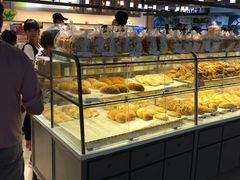 面包甜点陈列柜-BreadTalk面包新语·烘焙蛋糕(中心书城店)