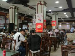 大堂-龙老五汤店(站前西路店)