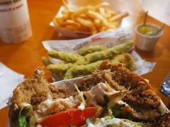 -The Habit Burger Grill 哈比特汉堡(复兴soho店)