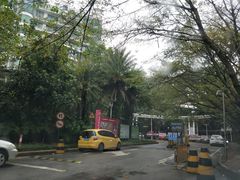 -广州市华师附中番禺学校