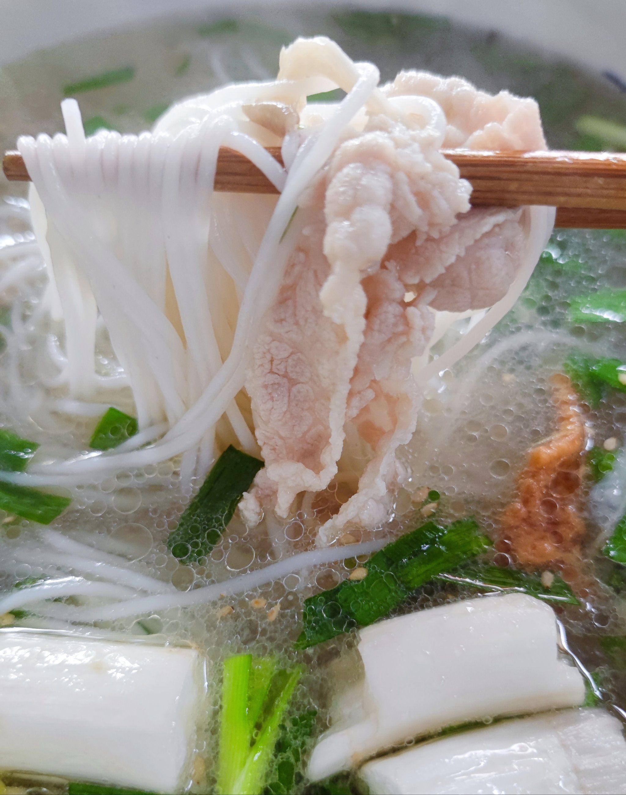 建水 草芽米线