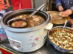 特色腊牛肉夹馍-老马家马蓉蛋菜夹馍·腊牛肉夹馍(回民街店)