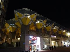 -立体方块屋
