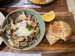 滇南杂菌配酸面包-山野板扎·云贵川Bistro(上海首店)