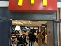 -麦当劳(哈西万达店)