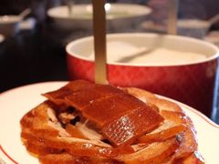 招牌香酥烤鸭-秀儿四九城·新京菜(亚运村鸟巢店)