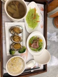 -莉泽月子中心(凯旋江景店)