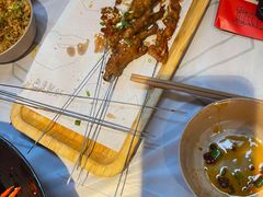 -巴厘龙虾·榜首油焖大虾(音乐学院·沿江酒馆店)