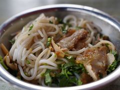 -螺满地螺丝粉