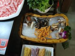 -老诚一锅羊蝎子(黄寺大街店)