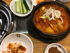 -喇喇排骨火锅·传统韩式脊骨汤(望京西园总店)