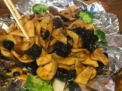 铁板酿香菇-95号酱骨·一块豆腐(展春园西路店)