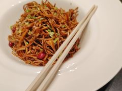 -忆江南·临江鱼馆