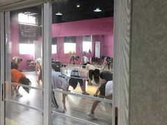 -零下舞度·街舞连锁机构(万科中心店)