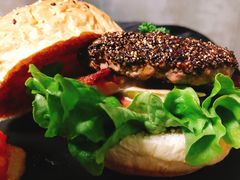 -HIGH FIVE哈福手工汉堡(桂林路店)