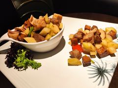 -江上荟·创意中国菜(绿地缤纷城店)