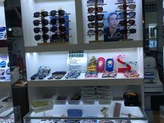 -广州宝岛眼镜武汉和光眼镜市场西区店
