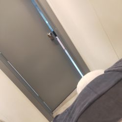 -LESSMORE科技头皮理容中心