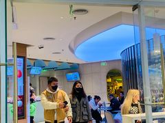 -奈雪的茶(亨特国际广场店)