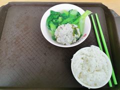 荠菜狮子头-农园餐厅(北京大学店)