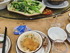 -正宗鸡饭粤香酒家(朱村店)