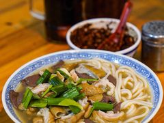 -锦泓老字号猪脏粉(东联大厦店)