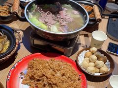 -川堂风·跷脚牛肉·乐山爆炒(宝山日月光店)