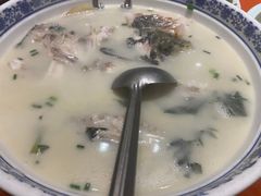 -陈先进鱼馆·夜宵·地道农家菜(湖墅南路店)