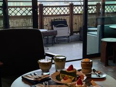 -luutosa  cafe & tea 鹿兔山