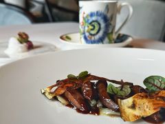 炙烤杜松酱风味大王鸽-Le Comptoir de Pierre Gagnaire