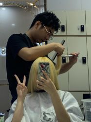 点击看大图 -EMILY 艾米莉 烫染沙龙