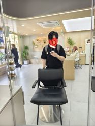-十六番发型师事务所