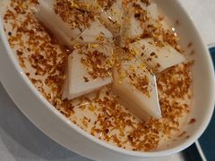 -景月阁空中食府(希尔顿酒店)