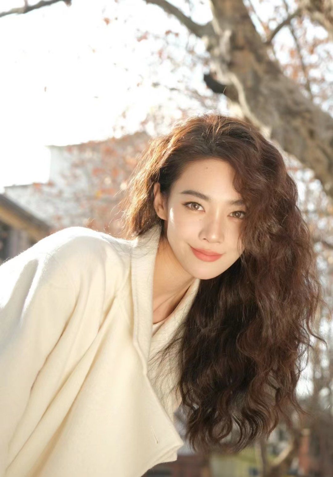 「尊尚柏丽美发salon(世纪城店)」阳光明媚的一天从你的秀发开始