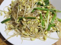 豆芽炒粉丝-海口滨海新村143号海南老字号炒菜店