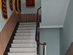 -瑞鹏宠物医院·内科·中兽医·骨科(苗圃店)
