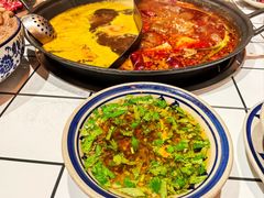 -旧街市鲜货老火锅(大光路店)