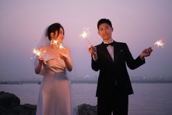 -雪中彩影婚纱摄影·微光艺术中心