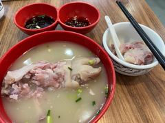 -王婆婆老妈蹄花川菜馆·非物质文化遗产(太古里一店)