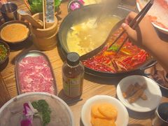 -巴卤社老火锅(财富店)