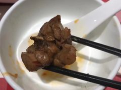 -胡须佬鸡煲四季火锅店(石厦西村直营店)