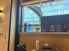-川骄海鲜自助(王府井奥莱UP TOWN店原世界之花店)