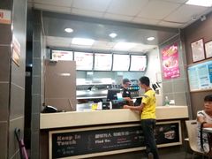 -华莱士·全鸡汉堡(海口学院店)