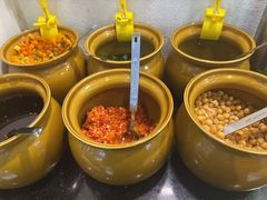 -魔都三兄弟酸辣粉·蘸卤炸串(虹桥万科店)